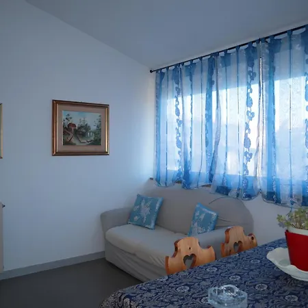 Via Oristano Апартаменты Будони