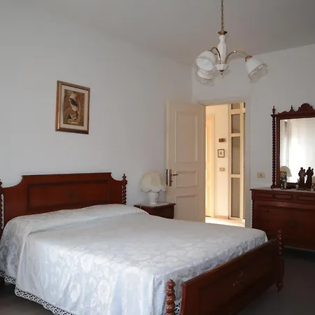 Via Oristano Апартаменты